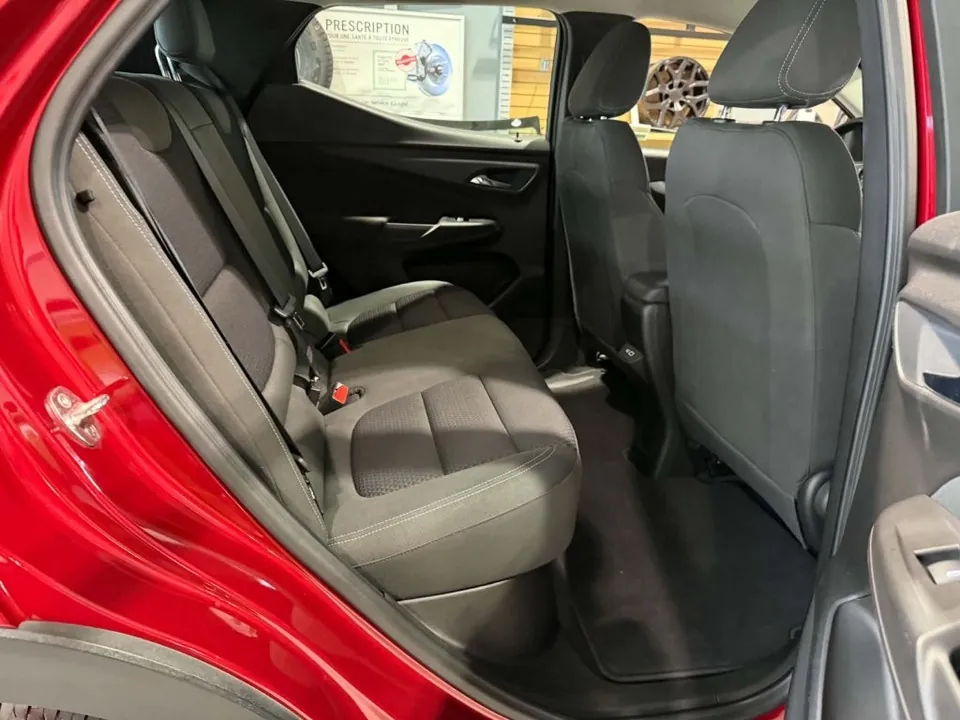 Chevrolet Bolt Euv 2022 photo 3