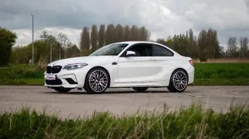 BMW M2 2020 photo 2