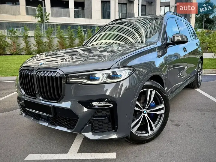 BMW X7 2022 photo 3