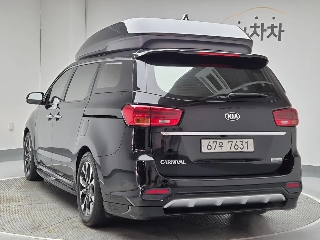 Kia Carnival 2019 photo 2