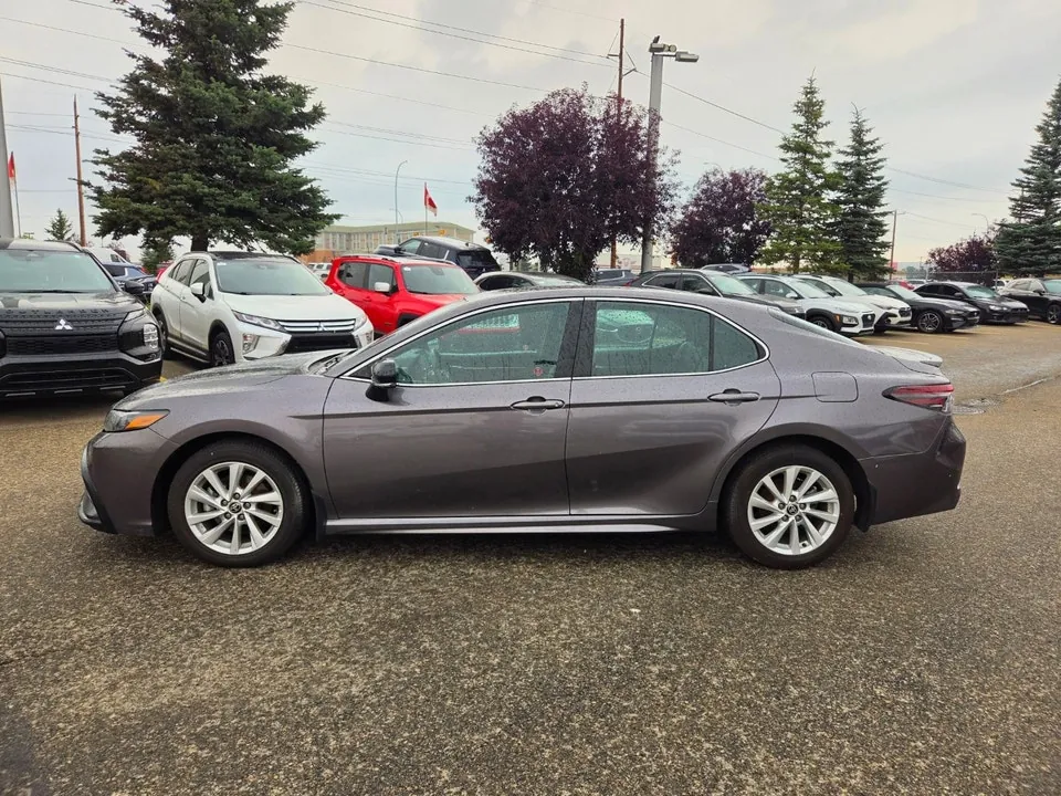 Toyota Camry 2022 photo 4