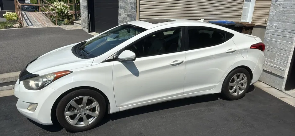 Hyundai Elantra 2013 photo 5