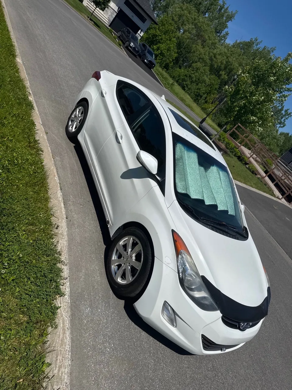 Hyundai Elantra 2013 photo 3