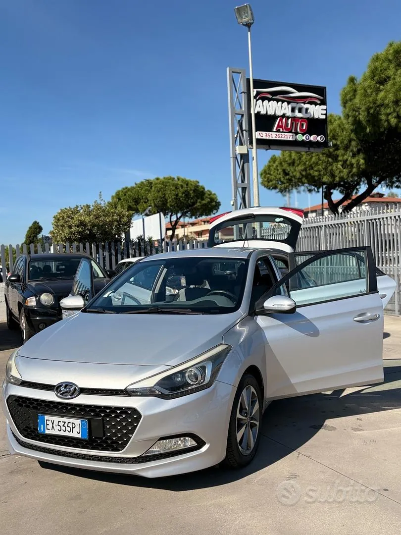 Hyundai I20 2014 photo 2