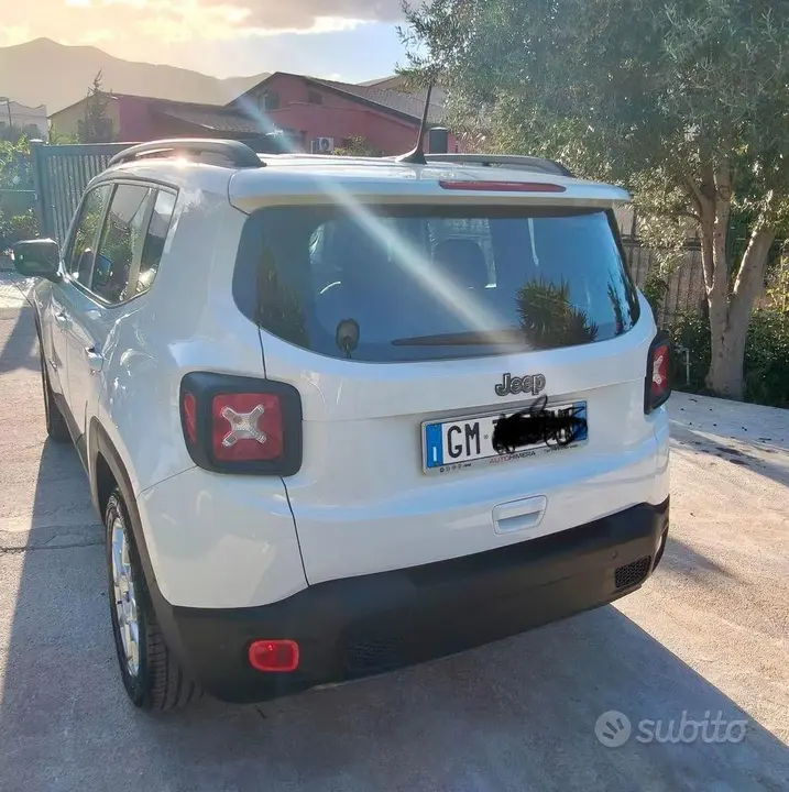 Jeep Renegade 2025 photo 3