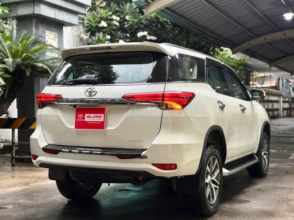 Toyota Fortuner 2018 photo 5