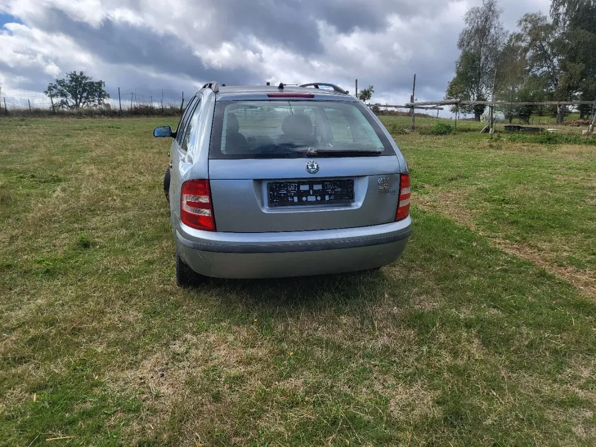 Skoda Felicia 2004 photo 2