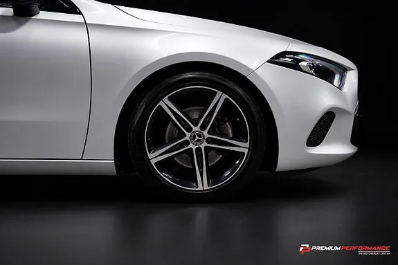Mercedes-Benz A200 2019 photo 5