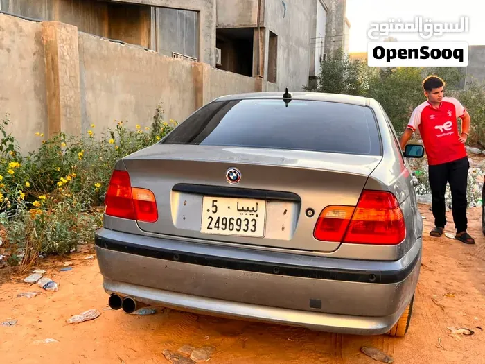 BMW 3 Series 2005 photo 2