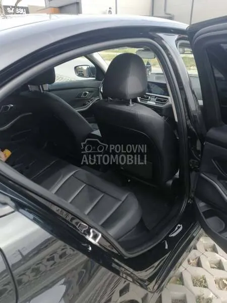 BMW 318 2019 photo 5