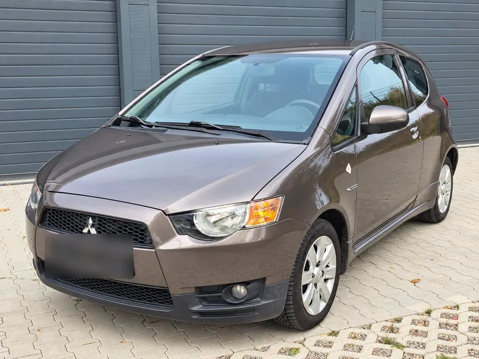 Mitsubishi Colt