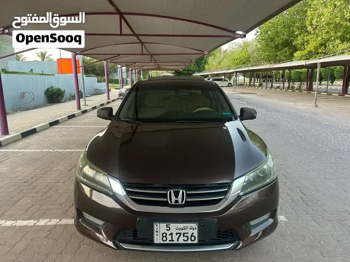 Honda Accord 2014 photo 2