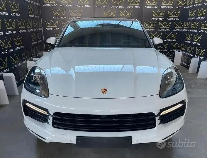 Porsche Cayenne 2019 photo 2