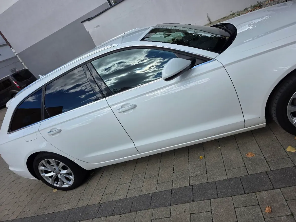 Audi A6 2014 photo 2