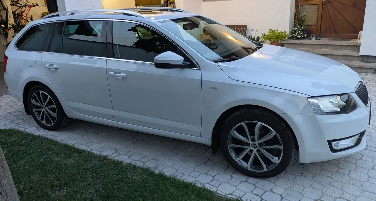 Skoda Octavia 2015 photo 3