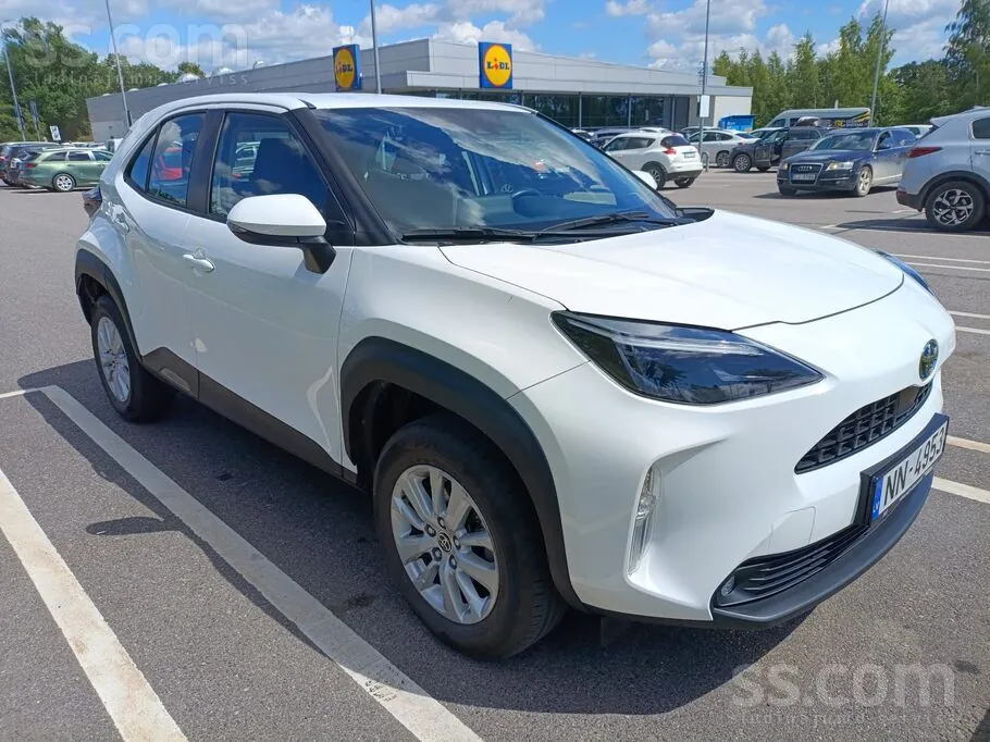 Toyota Yaris Cross 2023 photo 3
