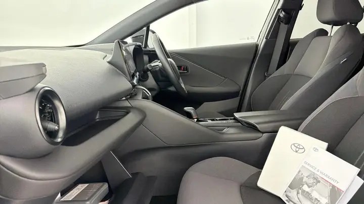 Toyota C-Hr 2025 photo 5
