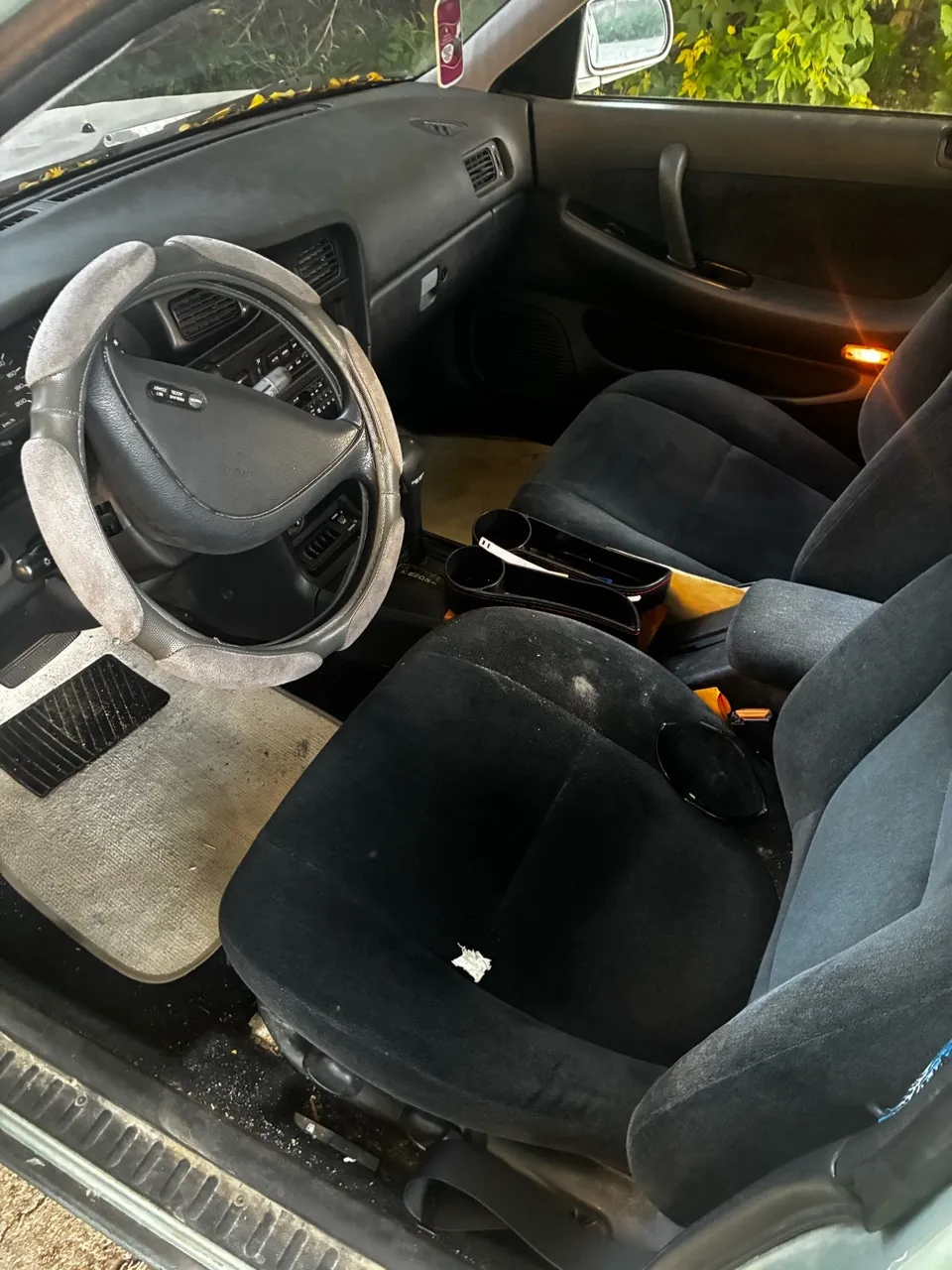 Nissan Maxima 1989 photo 4