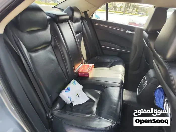 Chrysler 300 2016 photo 2