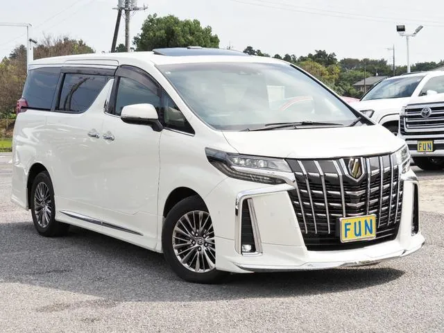 Toyota Alphard 2020 photo 3