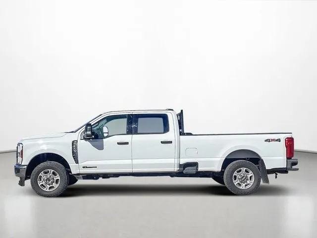 Ford Super Duty F-250 Srw 2026 photo 2