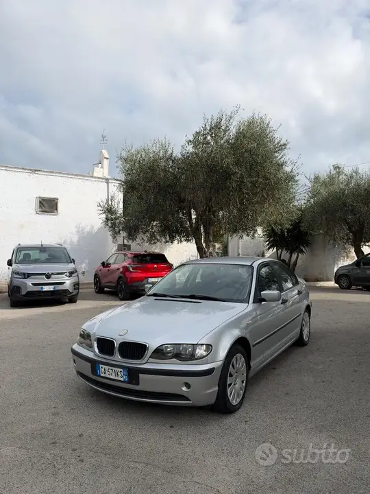BMW 318 2002 photo 3