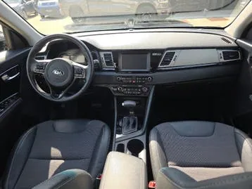 Kia Niro 2017 photo 2