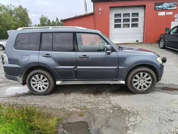 Mitsubishi Pajero 2007 photo 4
