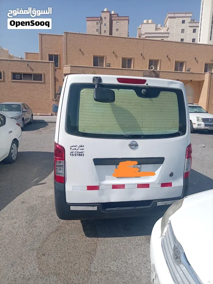 Nissan Urvan 2017 photo 4