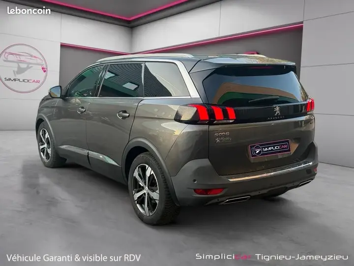 Peugeot 5008 2017 photo 3