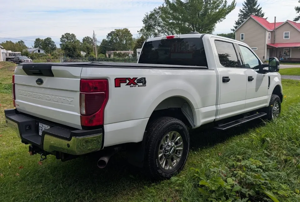 Ford F250 2020 photo 2