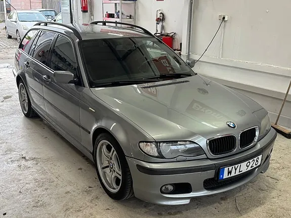 BMW 320I