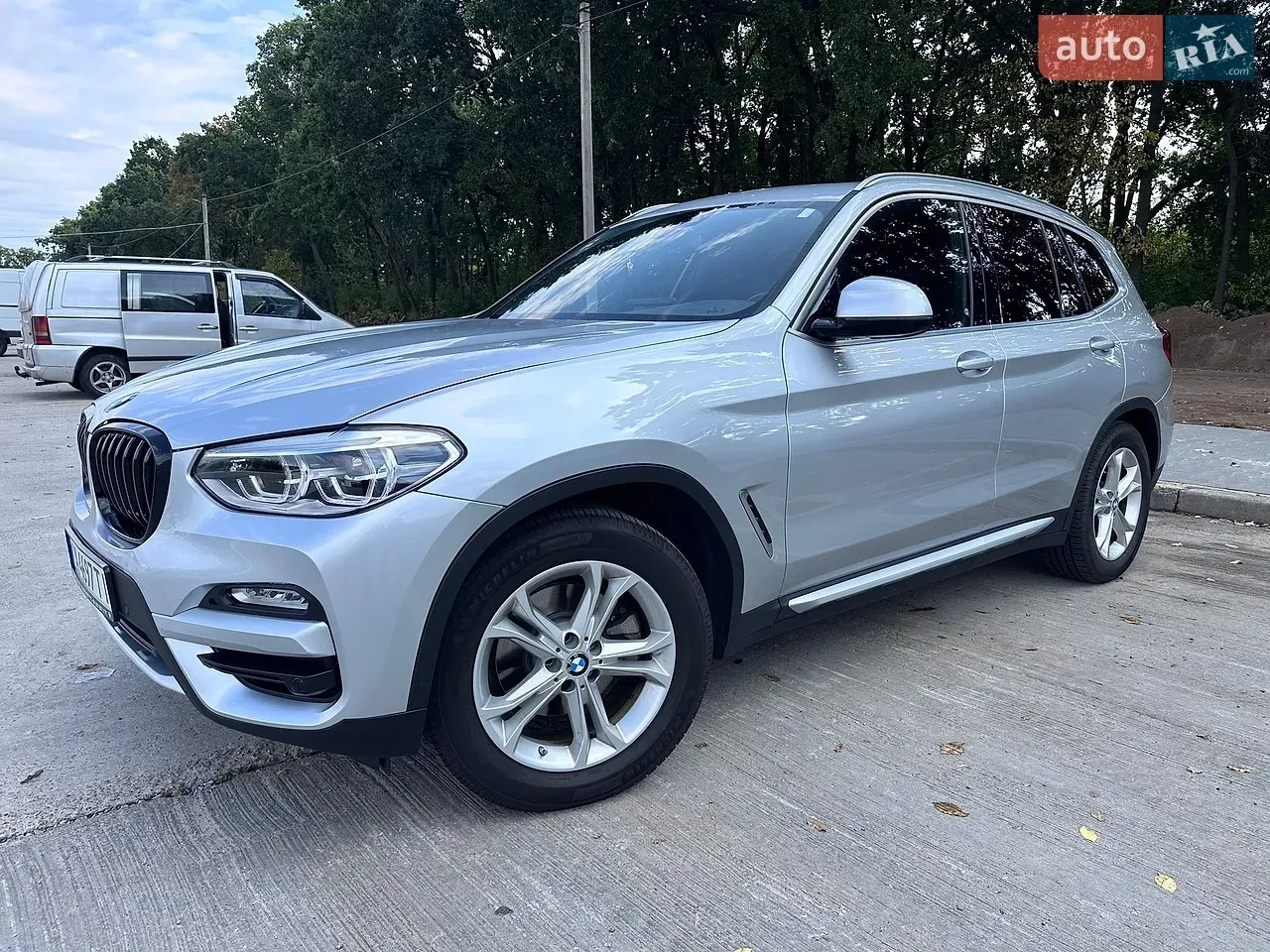 BMW X3 2018 photo 2