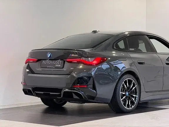 BMW I4 2024 photo 5