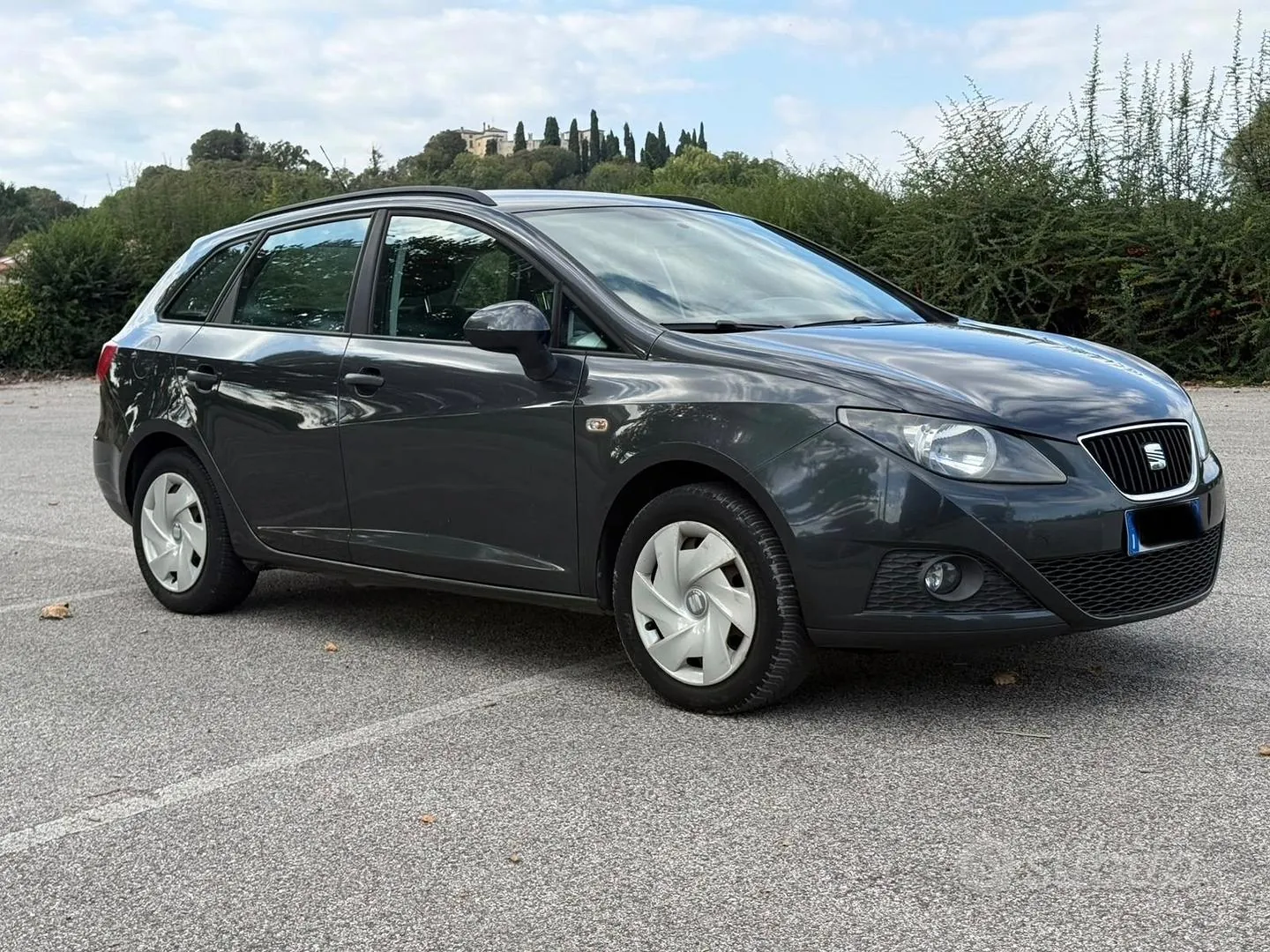 Seat Ibiza 2012 photo 3