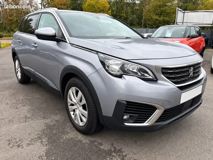 Peugeot 5008 2018 photo 2