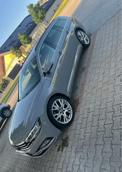 Volkswagen Passat Variant 2021 photo 3