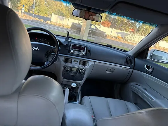 Hyundai Sonata 2005 photo 3