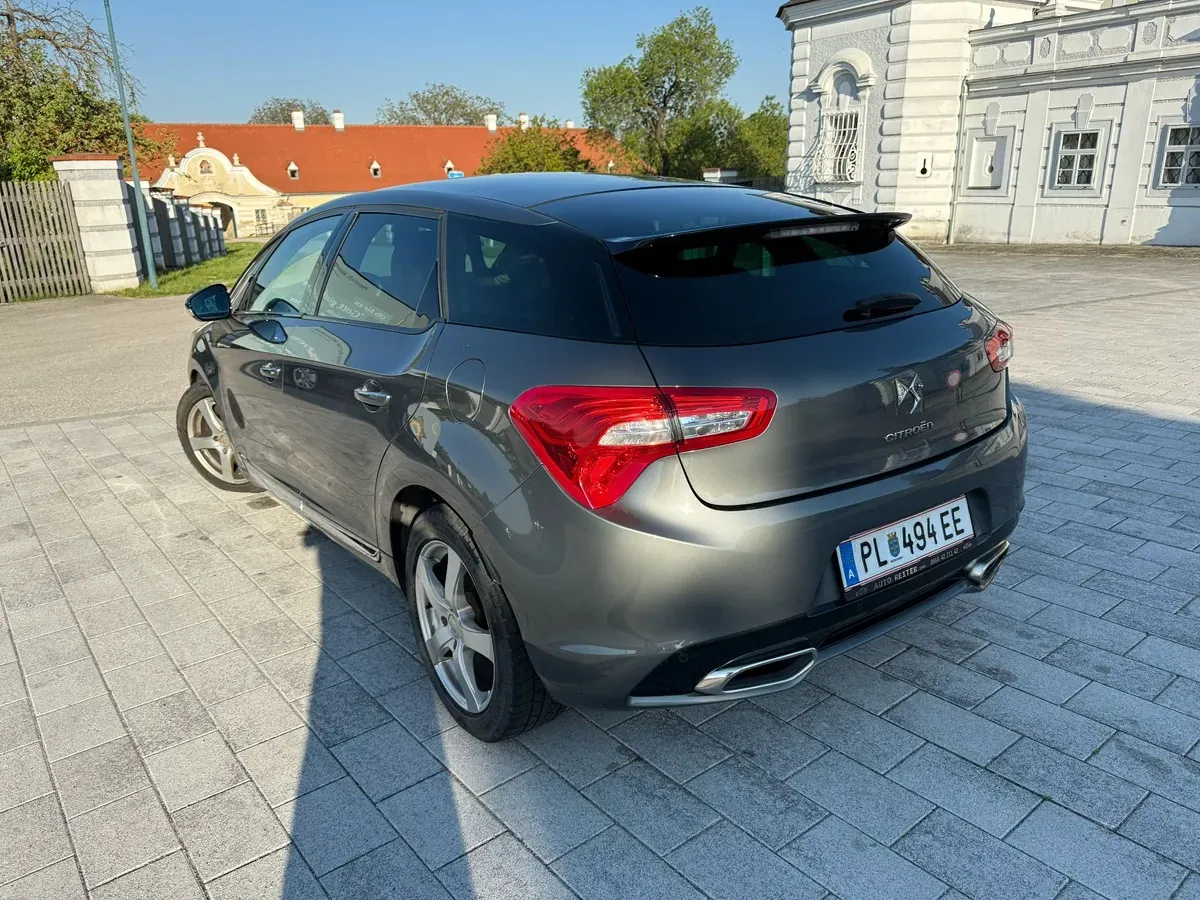 Citroen Ds5 2012 photo 2