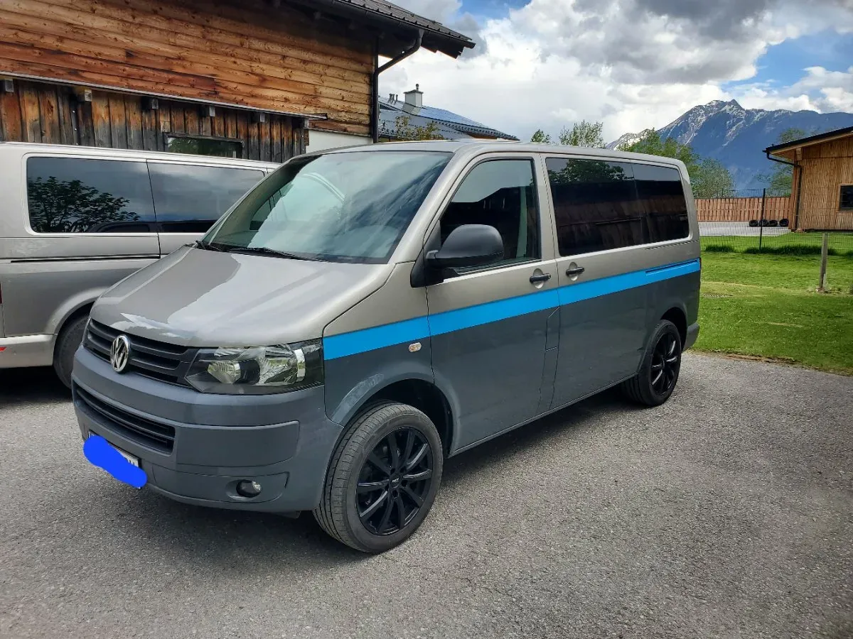 Volkswagen T5