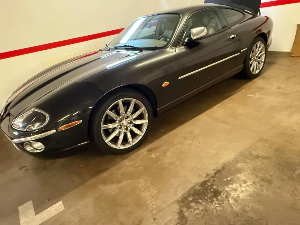 Jaguar Xk8