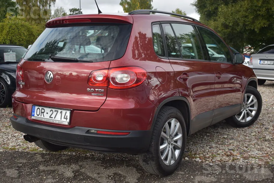Volkswagen Tiguan 2010 photo 2