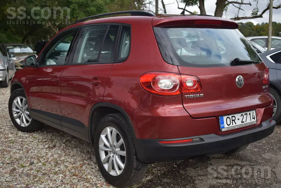 Volkswagen Tiguan 2010 photo 3