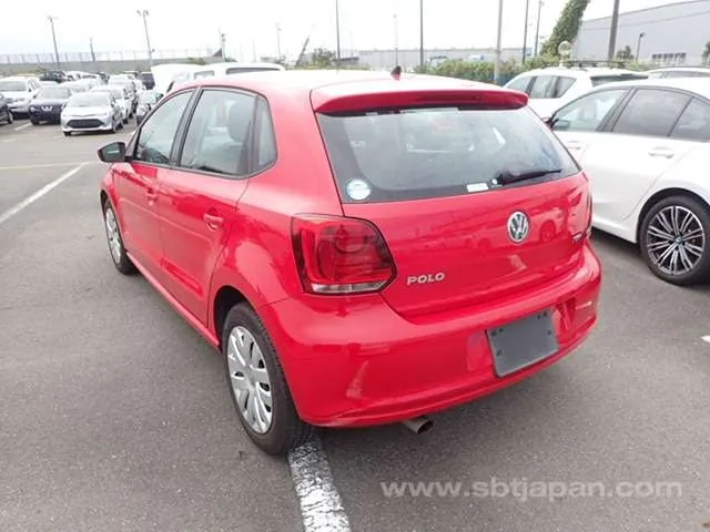 Volkswagen Polo 2011 photo 3