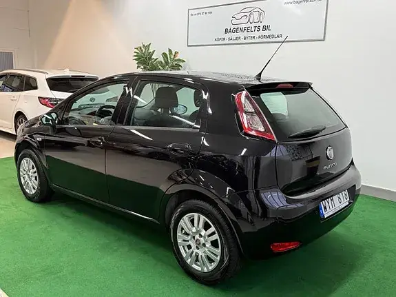 Fiat Punto 2012 photo 3