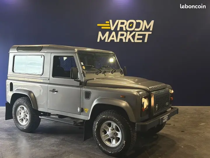 Land Rover Defender 2007 photo 5