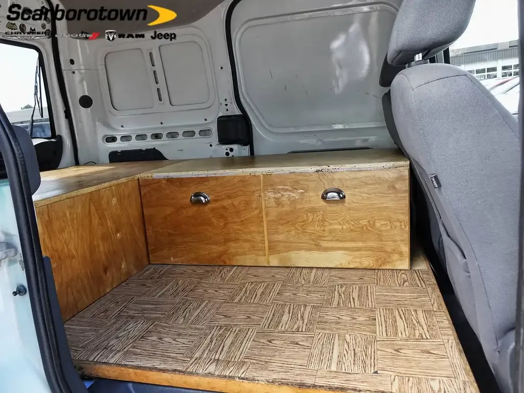 Ford Transit Connect 2010 photo 5