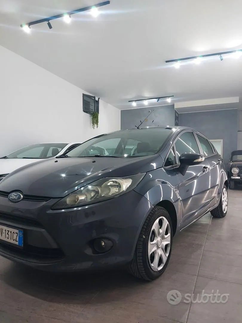 Ford Fiesta 2009 photo 3