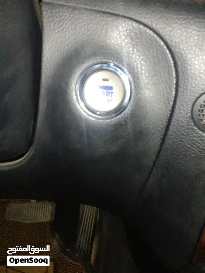 Hyundai Genesis 2010 photo 2