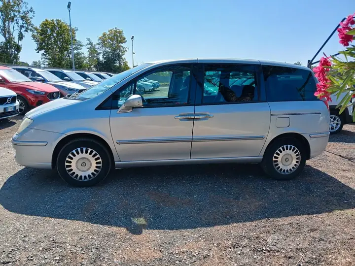 Lancia Phedra 2007 photo 2